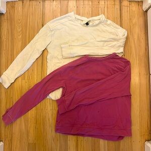 Two universal thread crewnecks